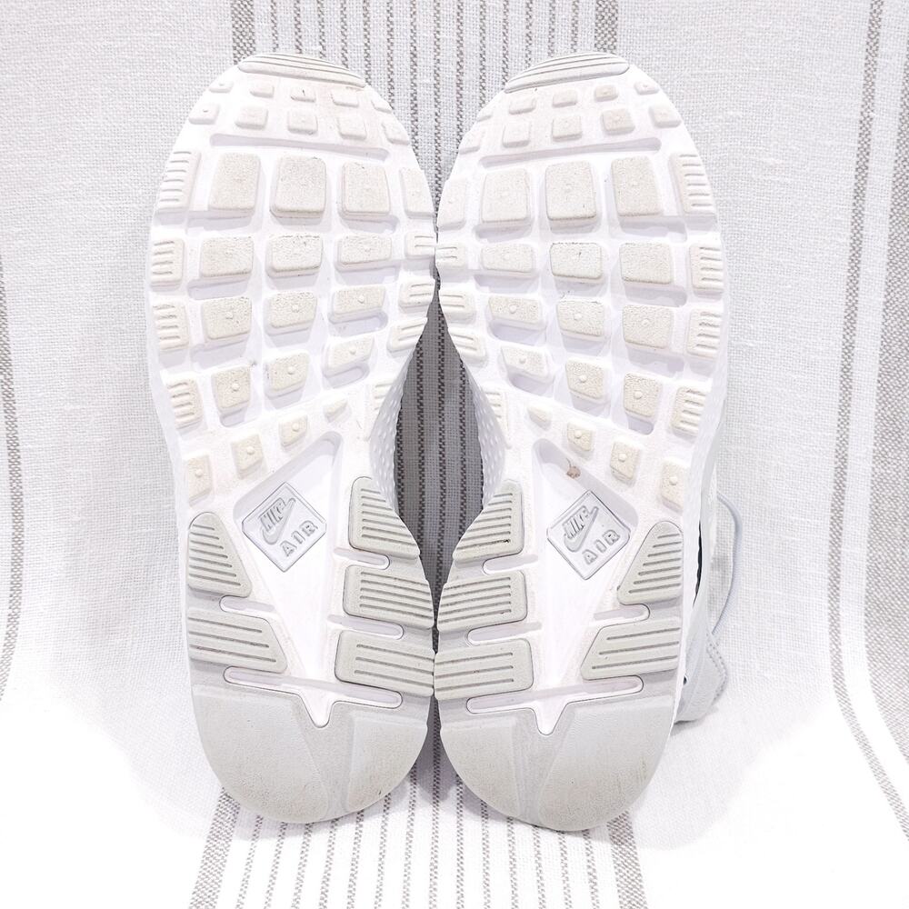 Nike White Athletic Running Shoes - Picture 8 of 13